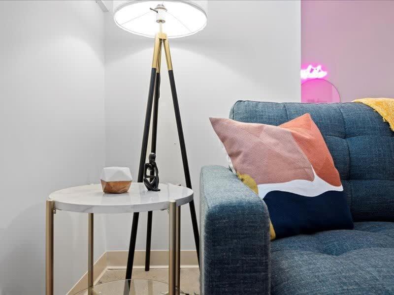 Apartment Cozysuites Roomy 1br, Downtown *